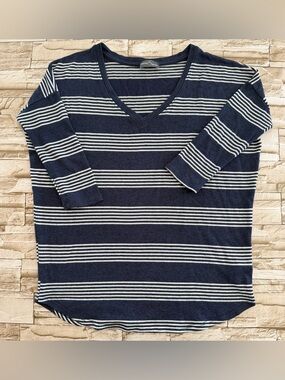 Market & Spruce Women’s Denim Blue & White Striped Lightweight Knit Top Sz Small